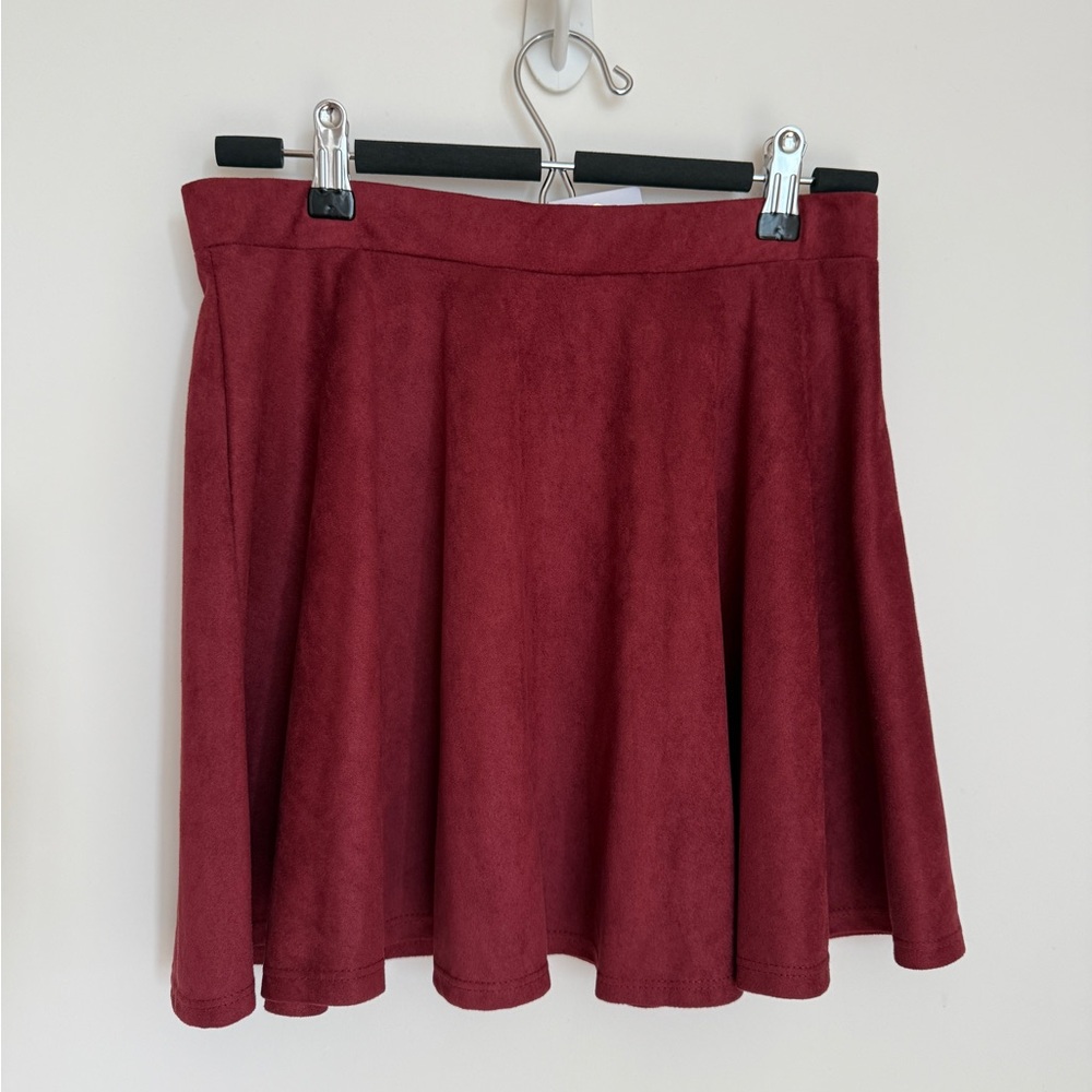Chic Wine Skater Skirt